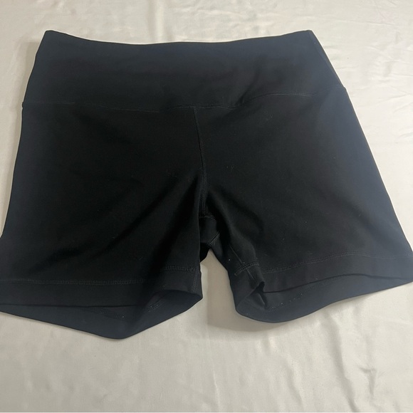 Yogalicious Pants - Yogalicious Lux Black High Rise Biker Shorts XL Athletic Workout Yoga
